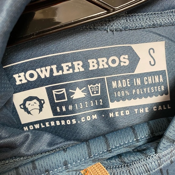 Howler Bros. Loggerhead Hoodie  Size S  100% polyester - Picture 5 of 6